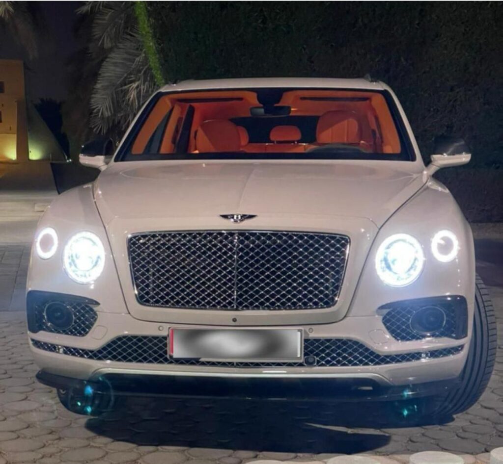 Bentley Bentayga 2021